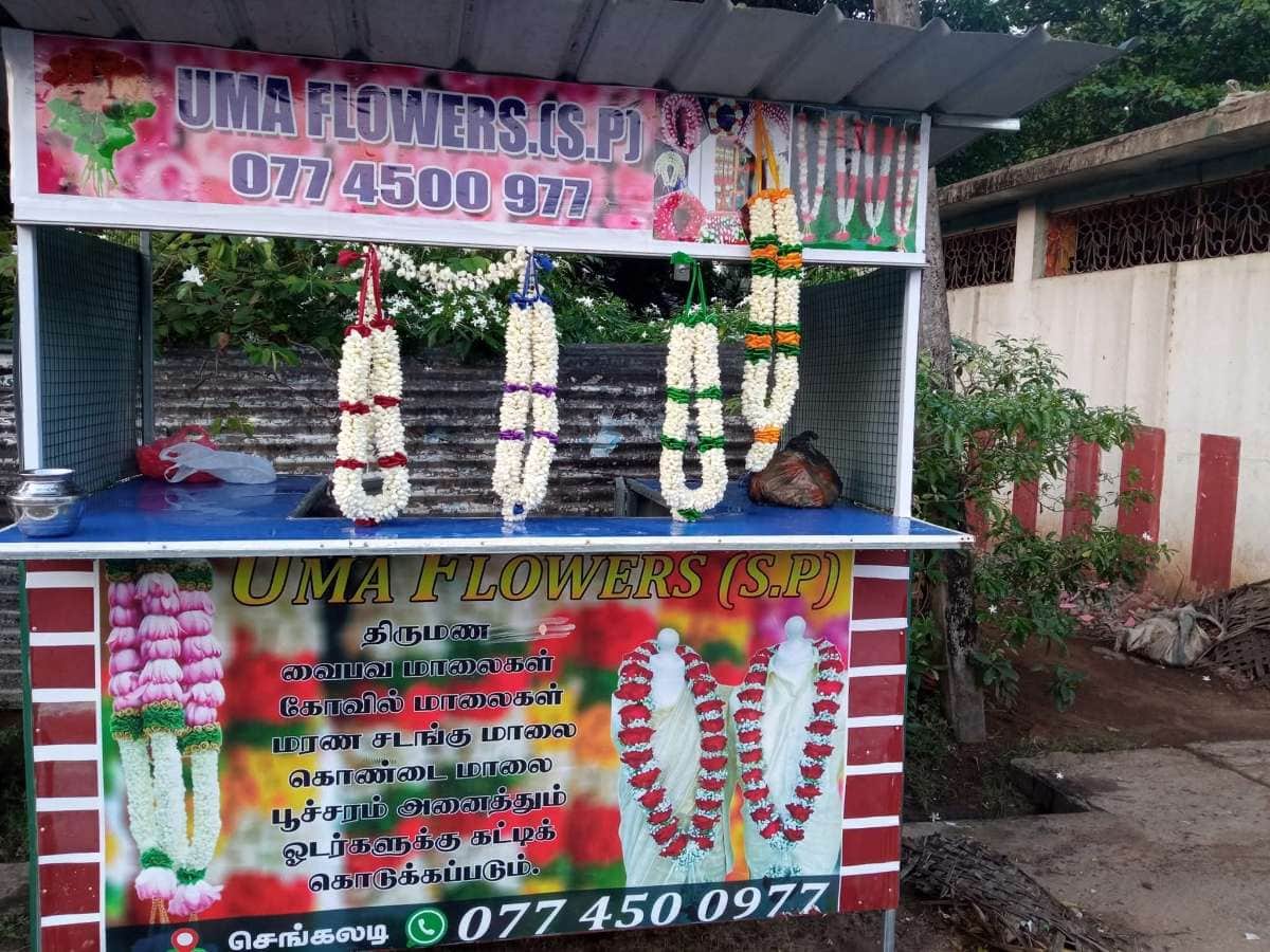 Garlands are made to order for wedding ceremonies, puberty (Manjal Neerattu) functions, and temple festivals.5000