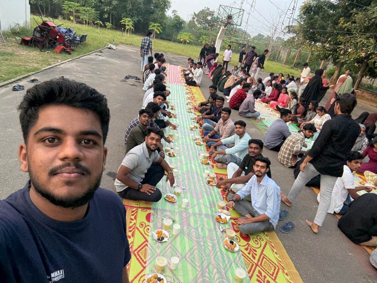 நோன்பு திறக்கும் நேரத்தில்